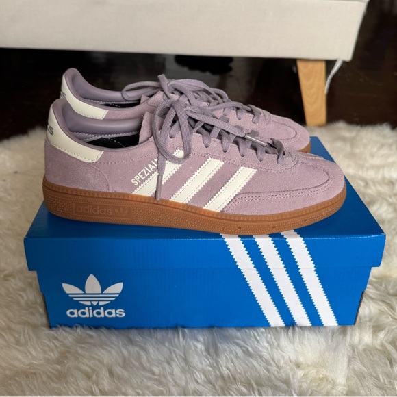 adidas Shoes - NEW Adidas Handball Spezial Fig Sneakers youth/men’s 5.5 = women’s 6.5